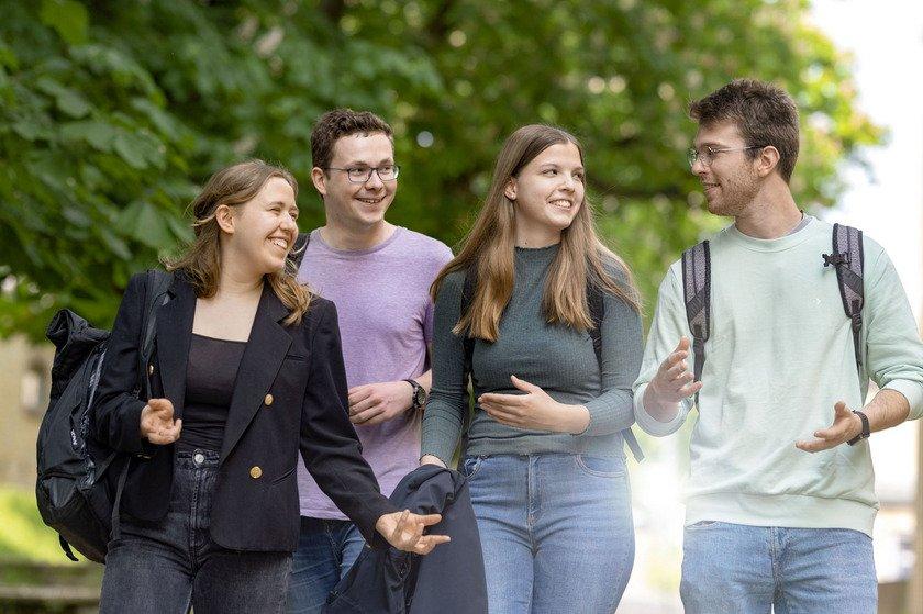 Online-Infoveranstaltung zum Bachelorstudiengang Internationale Ökonomie und Nachhaltigkeit (Webinar | Online)